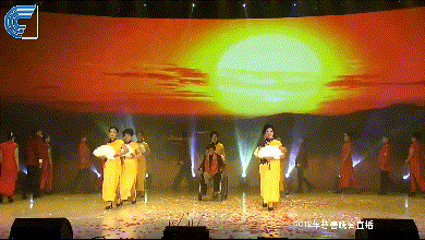 华鑫献力“点亮慈善之光·助力精准扶贫”慈善晚会(图6) 华鑫献力“点亮慈善之光·助力精准扶贫”慈善晚会(图6)