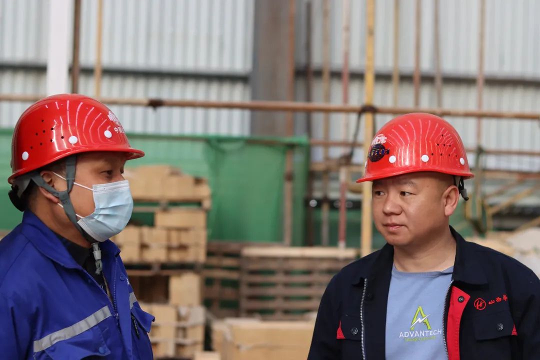 先锋故事 敬业模范‖兢兢业业,奋战一线——卢文龙(图2) 先锋故事 敬业模范‖兢兢业业,奋战一线——卢文龙(图2)