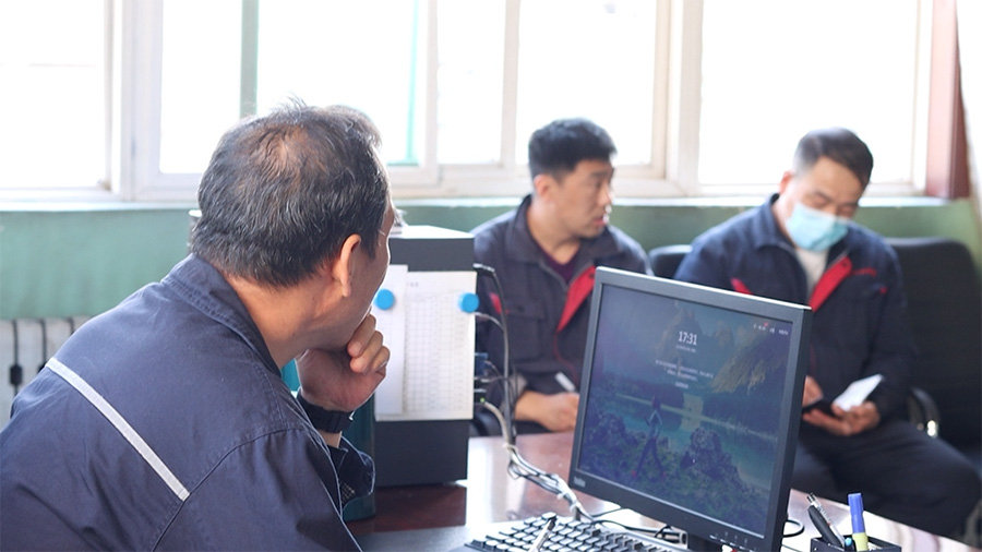 4a85bfebf644483bba6db882f7591cdf.jpg 先锋故事||精益管理,久久为功——黄志民(图2)