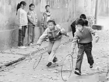 分享爱心,众享温情——华鑫集团工会开展“六一献爱心”活动(图35) 分享爱心,众享温情——华鑫集团工会开展“六一献爱心”活动(图35)