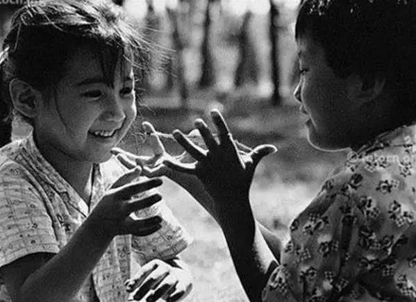 分享爱心,众享温情——华鑫集团工会开展“六一献爱心”活动(图56) 分享爱心,众享温情——华鑫集团工会开展“六一献爱心”活动(图56)