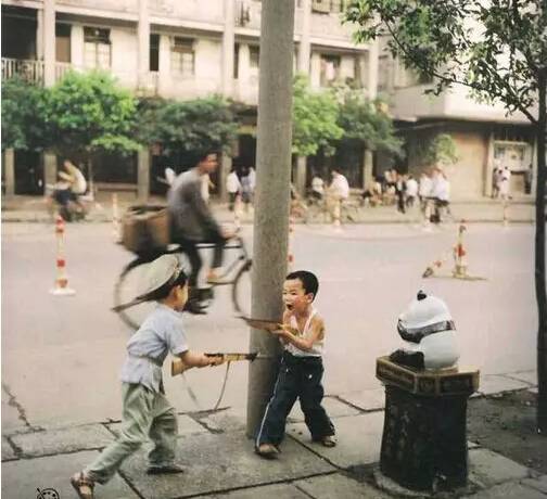 分享爱心,众享温情——华鑫集团工会开展“六一献爱心”活动(图65) 分享爱心,众享温情——华鑫集团工会开展“六一献爱心”活动(图65)