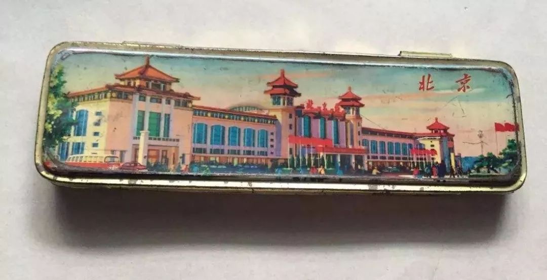 分享爱心,众享温情——华鑫集团工会开展“六一献爱心”活动(图69) 分享爱心,众享温情——华鑫集团工会开展“六一献爱心”活动(图69)