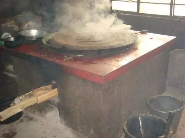 分享爱心,众享温情——华鑫集团工会开展“六一献爱心”活动(图73) 分享爱心,众享温情——华鑫集团工会开展“六一献爱心”活动(图73)