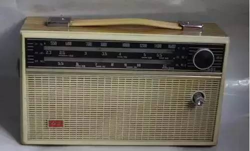 分享爱心,众享温情——华鑫集团工会开展“六一献爱心”活动(图79) 分享爱心,众享温情——华鑫集团工会开展“六一献爱心”活动(图79)