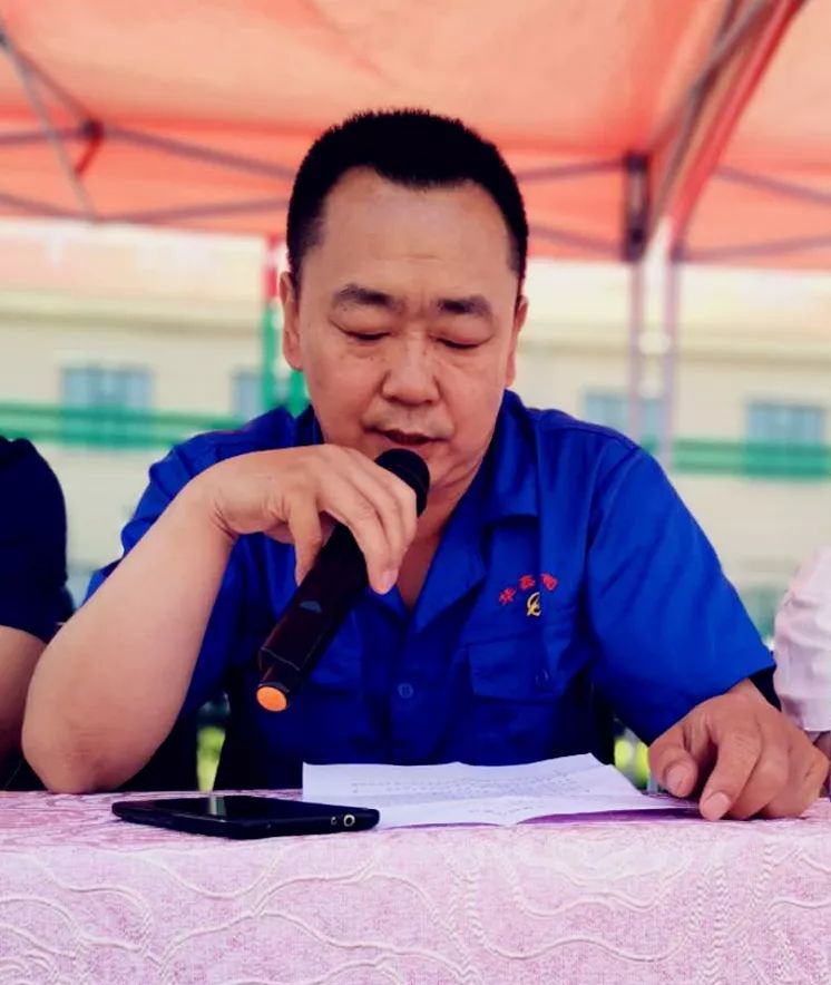 同享运动欢乐,共创健康向上新风貌。——华鑫集团职工运动会圆满闭幕(图8) 同享运动欢乐,共创健康向上新风貌。——华鑫集团职工运动会圆满闭幕(图8)