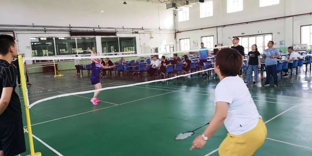 同享运动欢乐,共创健康向上新风貌。——华鑫集团职工运动会圆满闭幕(图19) 同享运动欢乐,共创健康向上新风貌。——华鑫集团职工运动会圆满闭幕(图19)