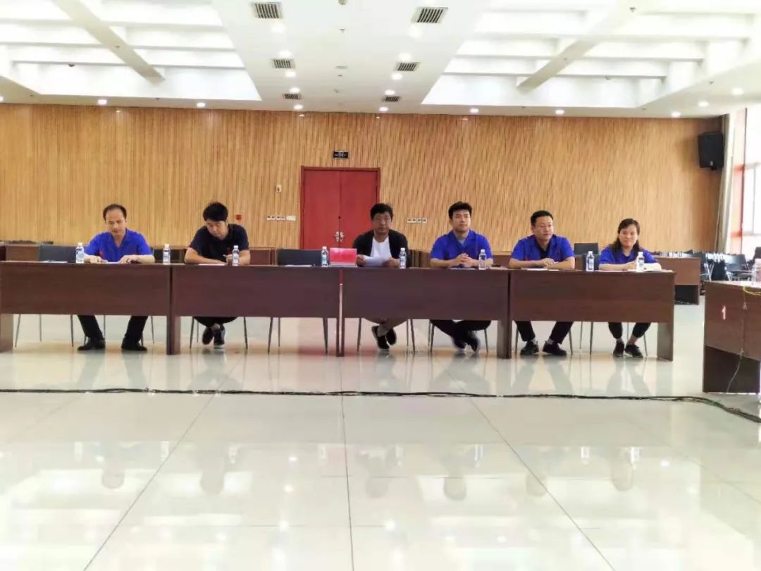 华鑫集团首届安全知识竞赛圆满落幕(图2) 华鑫集团首届安全知识竞赛圆满落幕(图2)