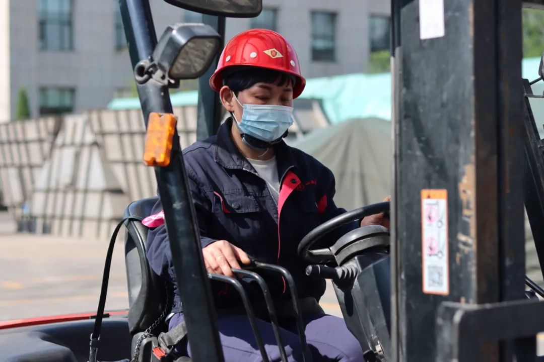 华鑫集团2022年度技能比武正式开赛(图37) 华鑫集团2022年度技能比武正式开赛(图37)