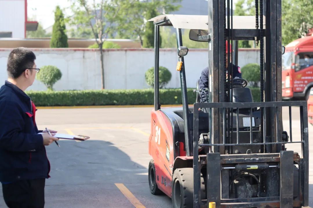 华鑫集团2022年度技能比武正式开赛(图38) 华鑫集团2022年度技能比武正式开赛(图38)