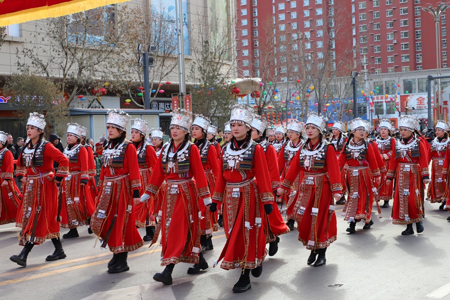 锣鼓喧天，舞蹈翩翩——华鑫闹元宵(图6)